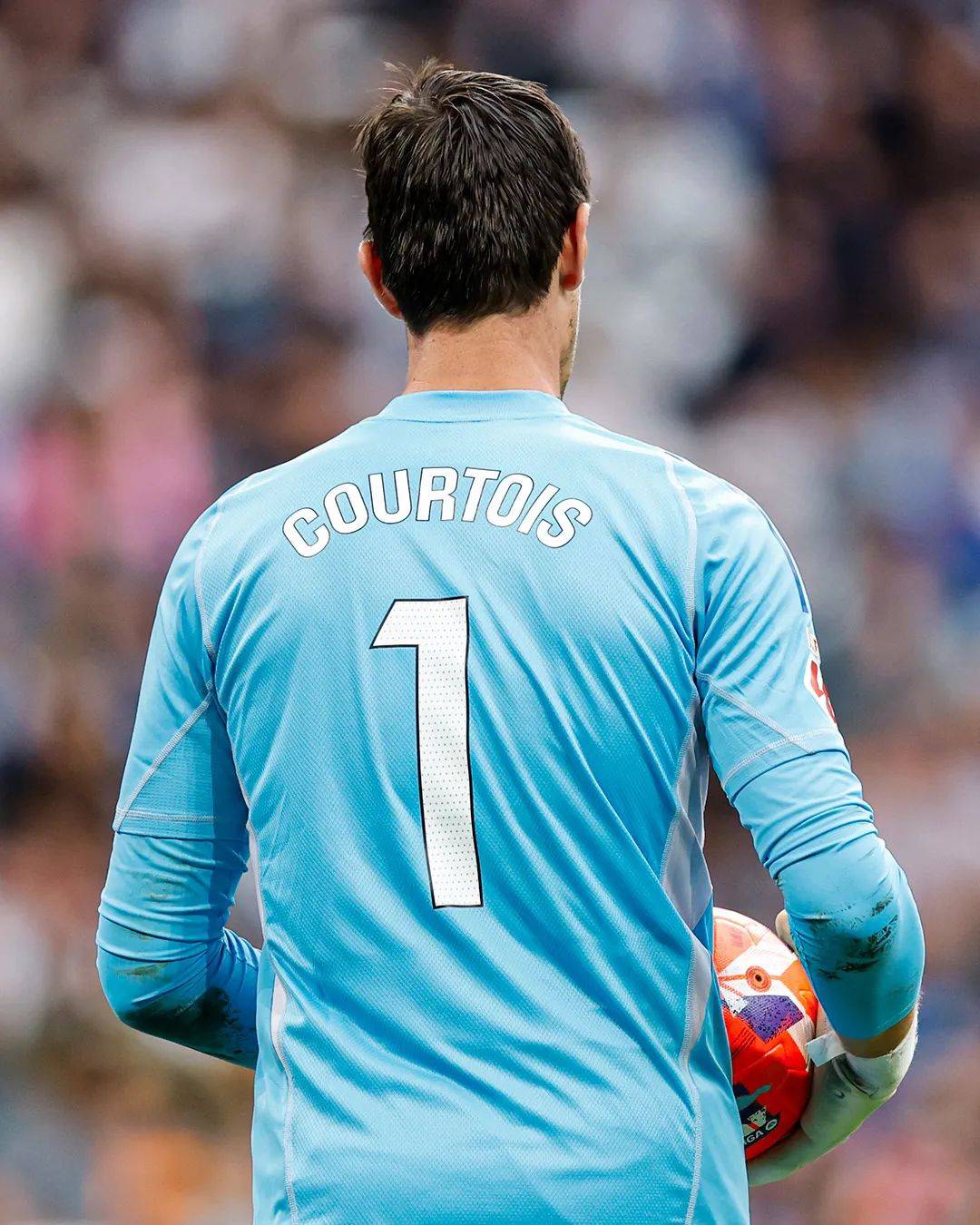 开云-姆巴佩迎来二十赛季出色发挥，尤文图斯观众热烈欢呼！